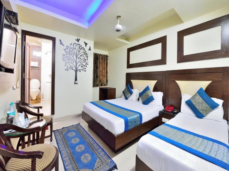 Hotel Sai International Нью-Дели Экстерьер фото